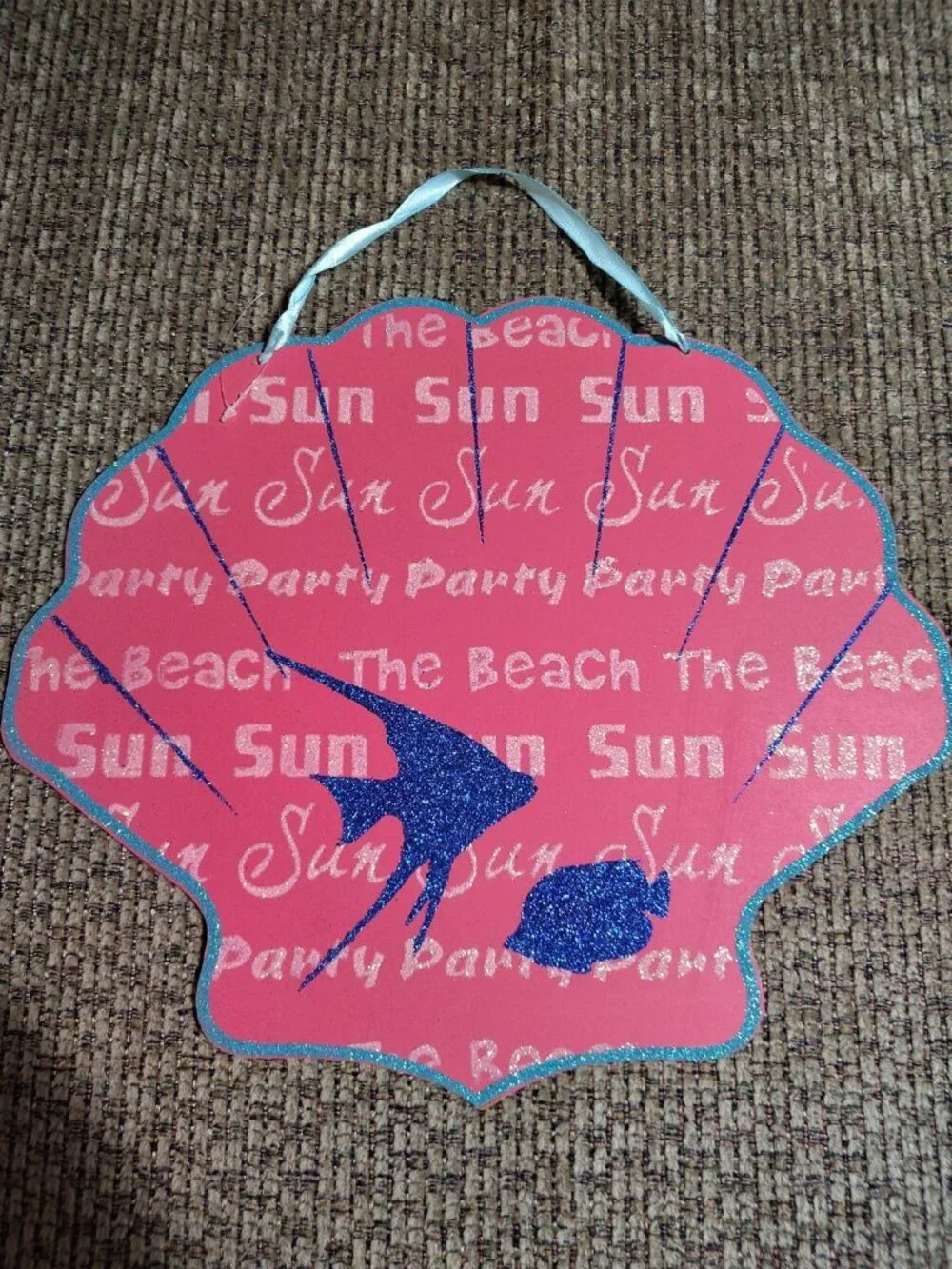 PINK SEASHELL WITH BLUE TROPICAL FISH BEACH PARTY LUAU DECORATIVE WALL SIGN